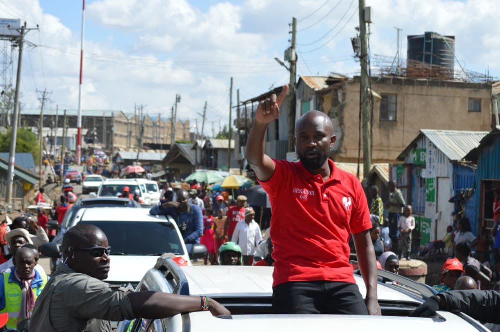 UnchainDjango's tweet photo. Nairobi               vs        Baringo
@KANUParty_ke @MoiGideon @JohnOchoti 
#KANUfresh
#Inawezekana #Kenya #baringo #Nairobi https://t.co/Dey0nki70W