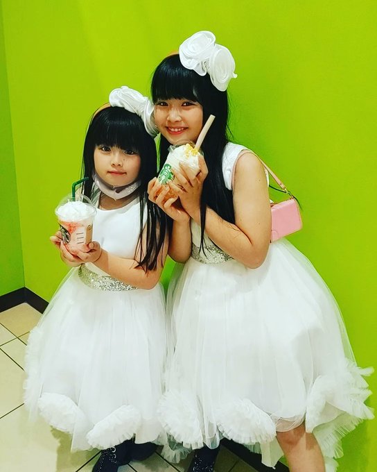 Twitterのコスプレ画像15