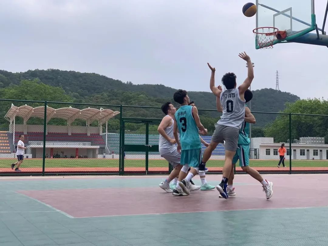 TechnionOf's tweet photo. The hot weather never lowers the passion of GTIIT athletes! In the STU 22nd Student Sports Festival, our students worked hard and won great results! 🏀⚽️🏓🏸️️
https://t.co/2F53n8YRxt https://t.co/qibMnyoJvH