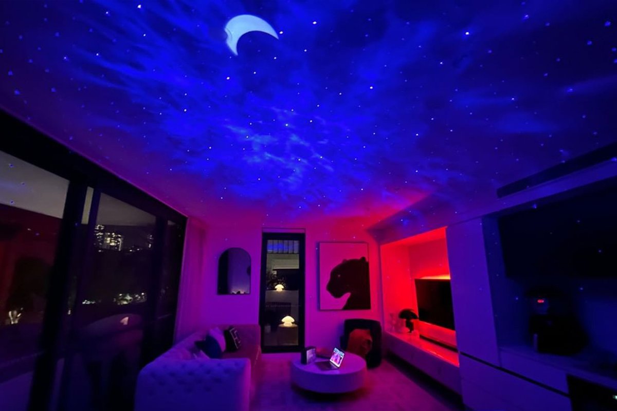 anbuystarry's tweet photo. Anbuy moon sky projector is one of the only products on the market that projects realistic moon, starry sky and ocean wave light on your ceiling or wall, it's compatible with Alexa/Google home. https://t.co/KFgKeUa19Q https://t.co/BP6CVO2CCc