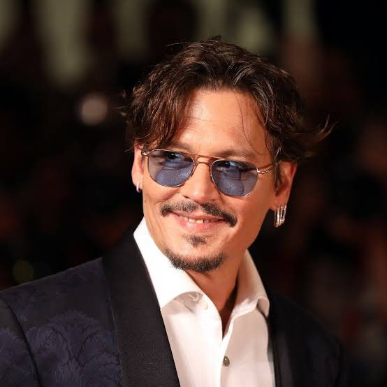 KammyBQuiroga's tweet photo. #helpjohnnydepp #savejohnnydepp #supportjohnnydepp https://t.co/NITBQPzHYp