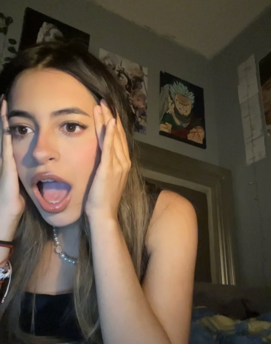 barrazjasmine's tweet photo. MY REACTION TO HEARING HOW DO YOU LOVE SOMEBODY #HDYLSOUTNOW https://t.co/YHh5iEQwT0