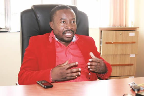 The High Court has nullified local government minister July Moyo's attempt to suspend Harare mayor Jacob Mafume for the fourth time.

#263Chat