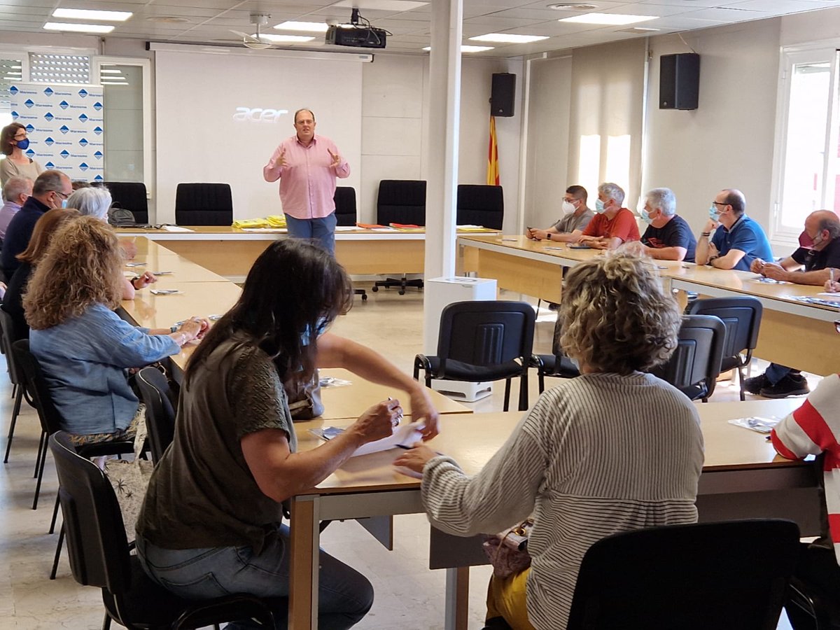 ccmaresme's tweet photo. 41 persones en situació d'atur de llarga durada es reincorporen avui al mercat laboral.
Han estat seleccionades pel #ccmaresme i treballaran durant 12 mesos en diferents departaments de 19 municipis del #maresme.
#TreballiFormacio https://t.co/ftOPXZ8EAQ