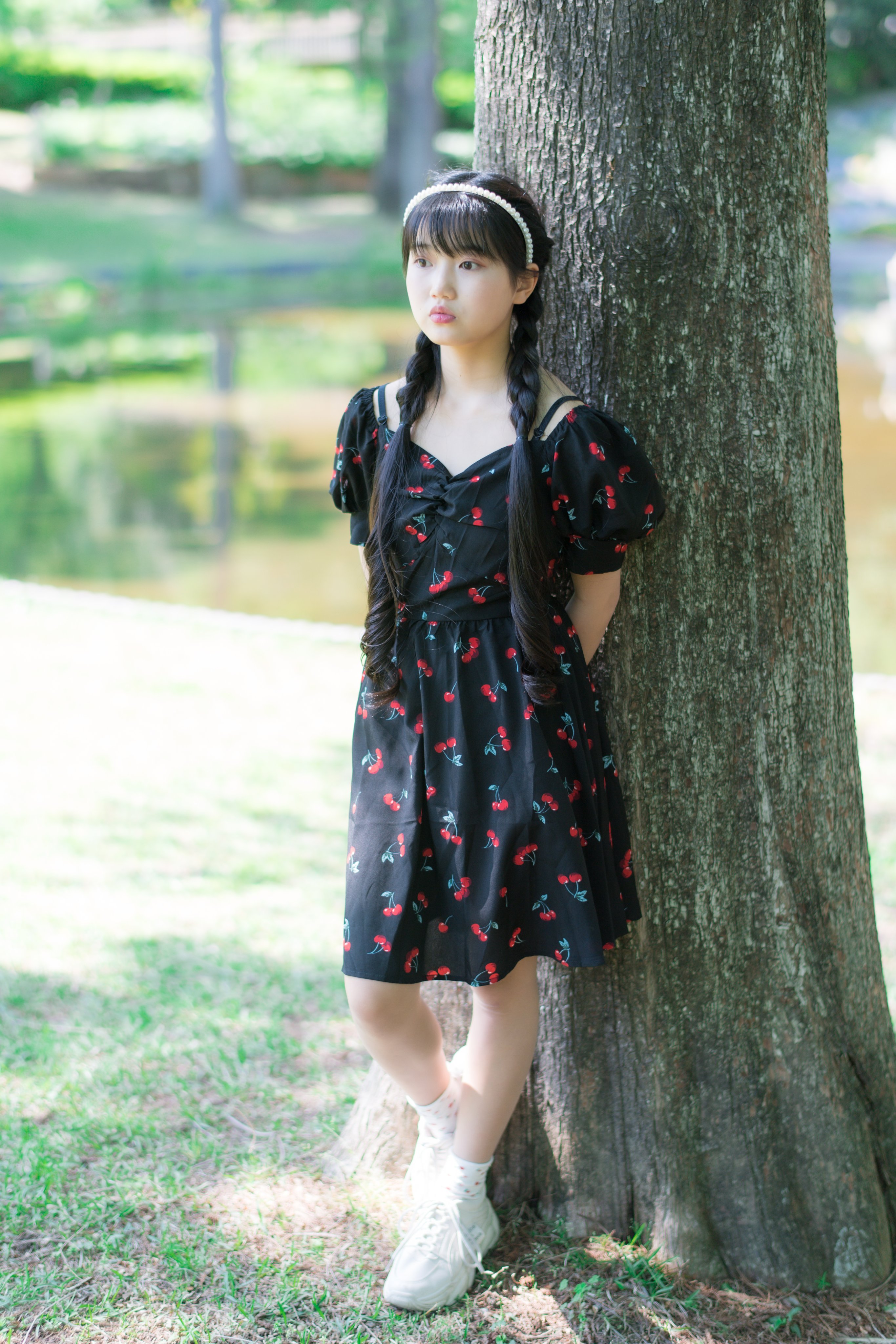 Jean Marie Toulgouat、希少・画集画、新品額装付 Yahoo!オークション - 藤田嗣治 孫娘と祖母 希少画集画 新品額付