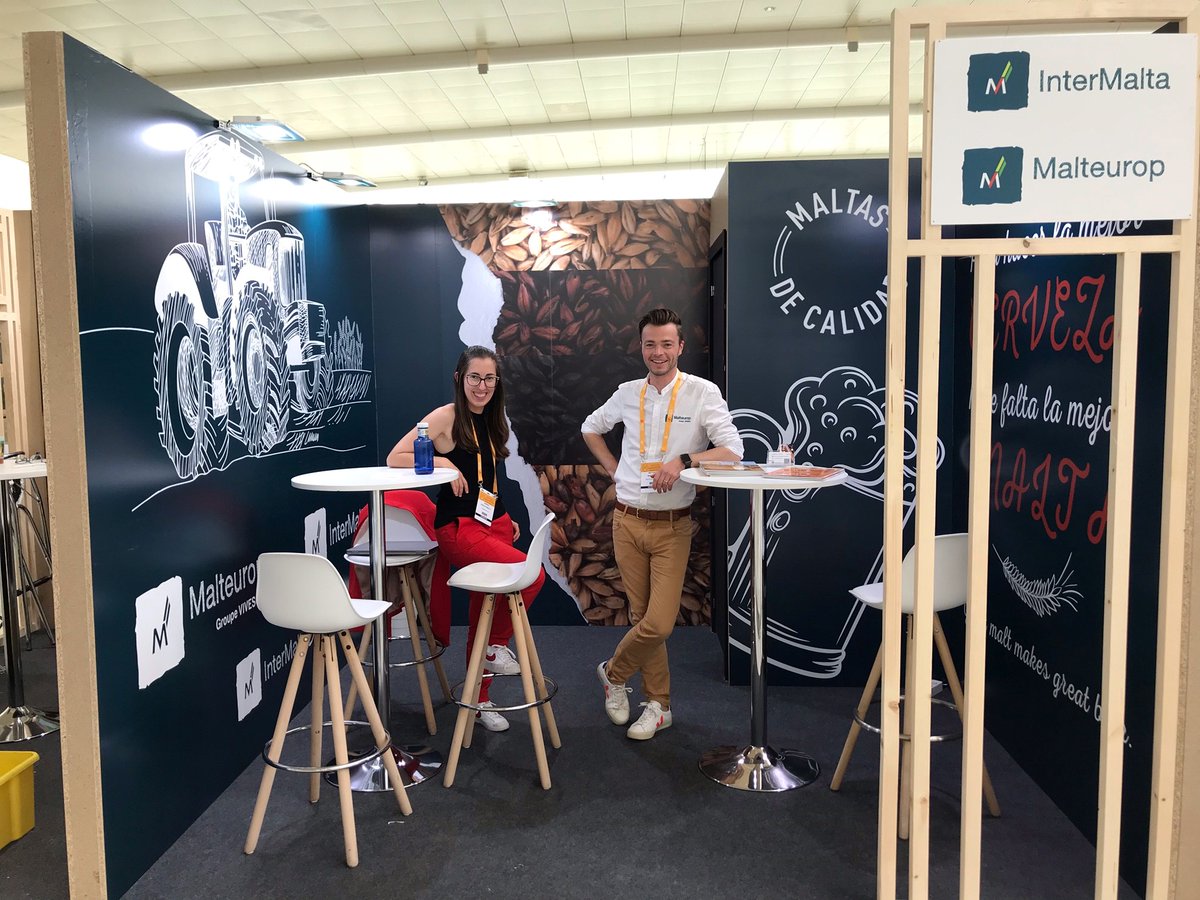 Malteurop's tweet photo. 📢 As the Spanish Minister of Agriculture, Sir Luis Planas, come to meet our team at the European Brewery Convention Congress in Madrid, booth P29 🍻
More info & registration ➡️ https//brewersforum.eu/
#intermalta #intermaltacraft #luisplanas #ebc #congress #barley #malt #beer https://t.co/LBqCRnWwiP