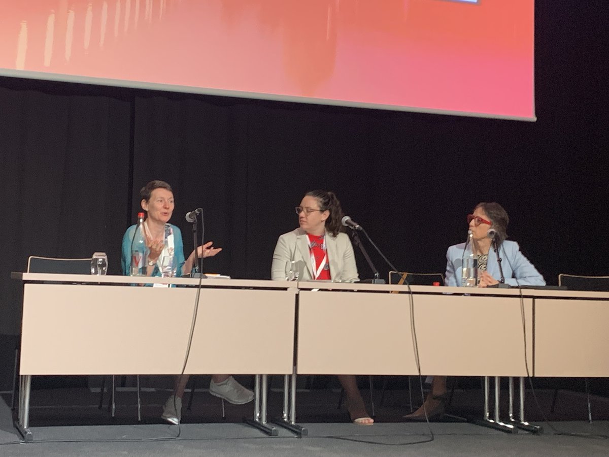 AndyMobility's tweet photo. @MsDigiMobility from @CubicTS leads an all female panel on Digitally Mobility with @cfabregas88 and @SharonKindleys1 at #ITSEuropeanCongress https://t.co/Uwr8igExeI