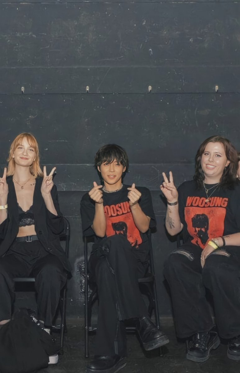 RCKSTRHOSEOK's tweet photo. The Woosung VIP pictures came and oh Lord my face BUT I LOVE IT 🖤

#Woosung #WoosungInCologne #VIP @woosungofficial https://t.co/RV5XRxIeSl