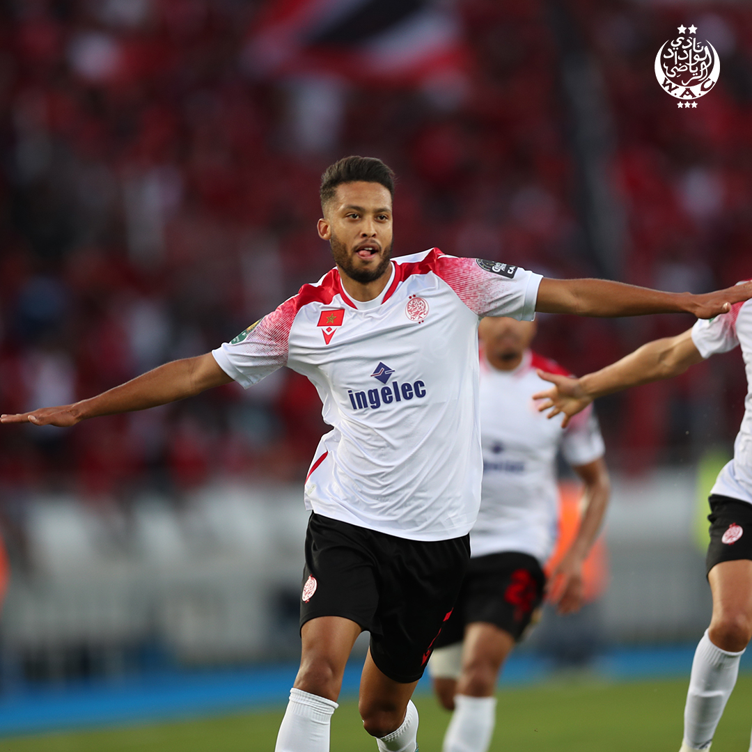 WACofficiel's tweet photo. FLY HIGH ! 😍✈️ Z.Elmoutaraji
#DimaWydad https://t.co/XFvs01va4k