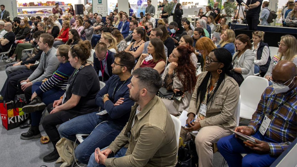 IFE_Event's tweet photo. The growth of healthy eating habits is a major factor propelling market growth in our industry. Are you interested in learning more about the health & wellbeing trend in the food & drink sector? Find all our live content from #IFE22 on #IFEConnects here 👉 https://t.co/zDH1xUrRdu https://t.co/xhWZqcxgUU