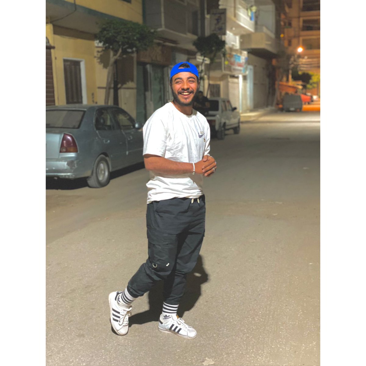 دول مش نجوم انا السما وعارف بقولك اى !! 🌚