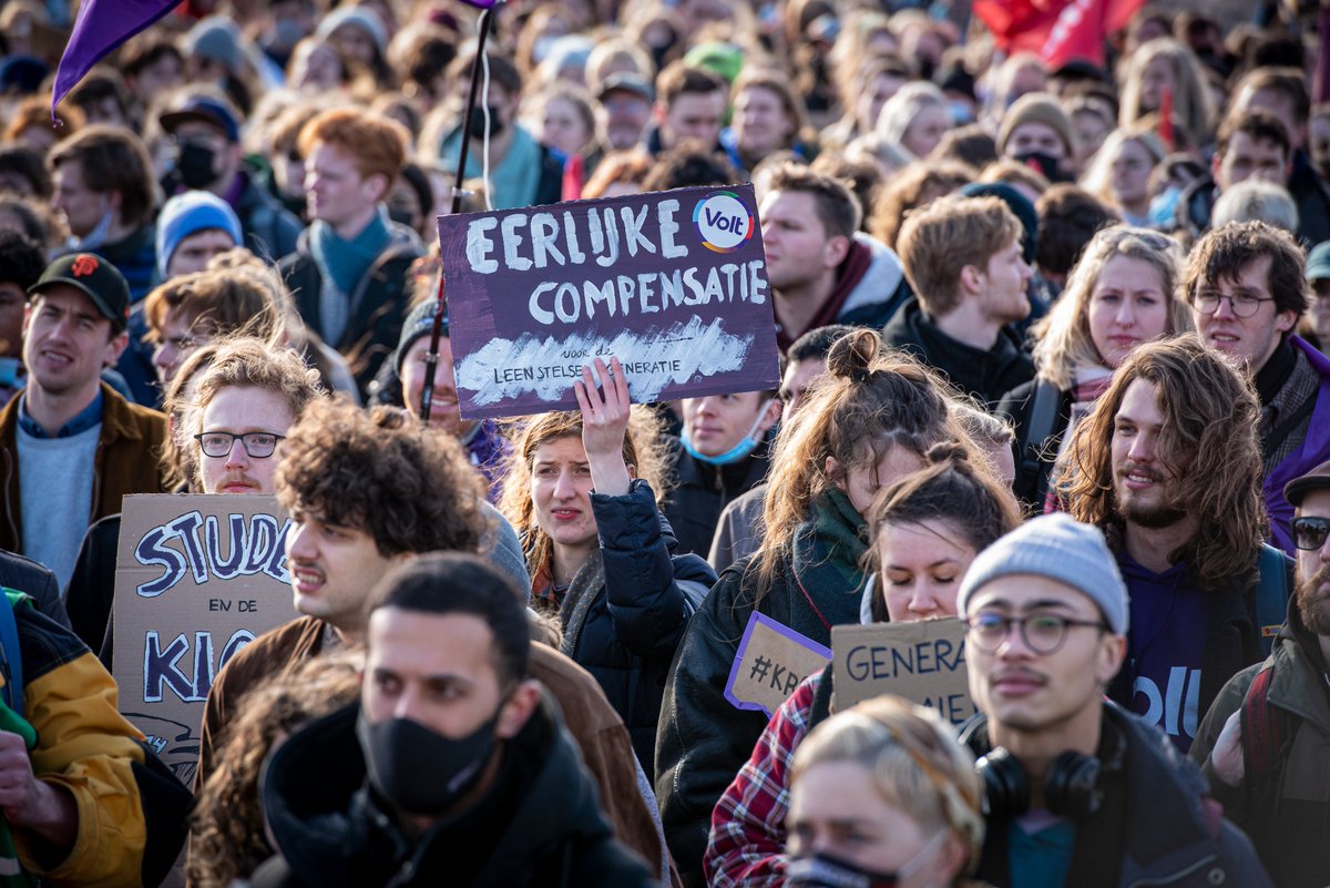 11 juni is het zover: het grote StuFi-protest! Om 13:00 op de Dam laten wij ons horen voor een eerlijke compensatie en betere basisbeurs. Want de compensatie is een schamele fooi en de basisbeurs te laag om goed mee te studeren. Meld je nu aan! nietmijnschuld.nl/aanmeldpagina-…