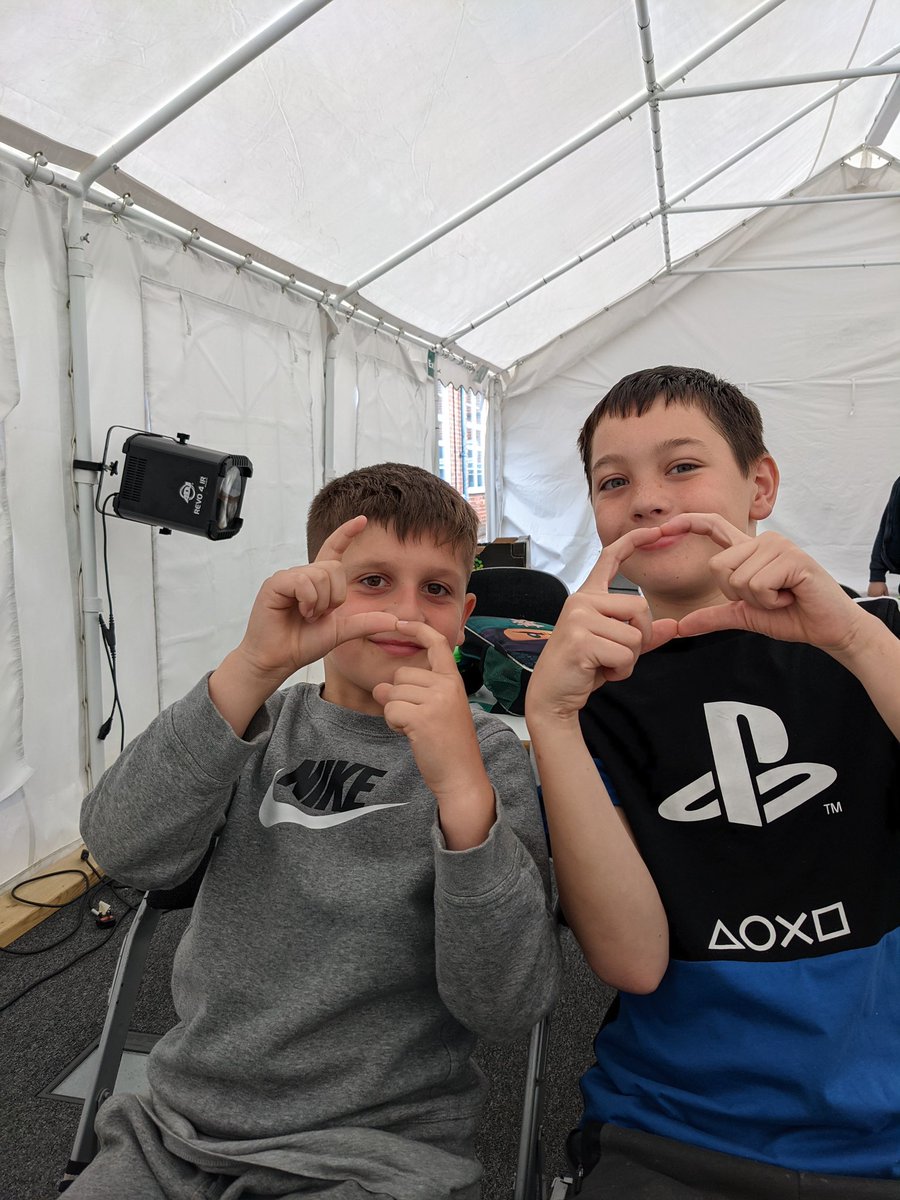 Testlands tweet media