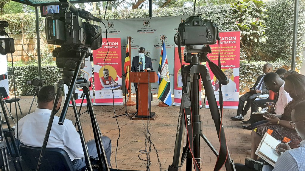 UgandaMediaCent's tweet photo. Ismail Mulindwa - Director @Educ_SportsUg reading the speech on behalf of the Permanent Secretary: This campaign complements the ongoing high-level campaign on teenage pregnancy launched by the First Lady #EducPlus https://t.co/eJccayum9T