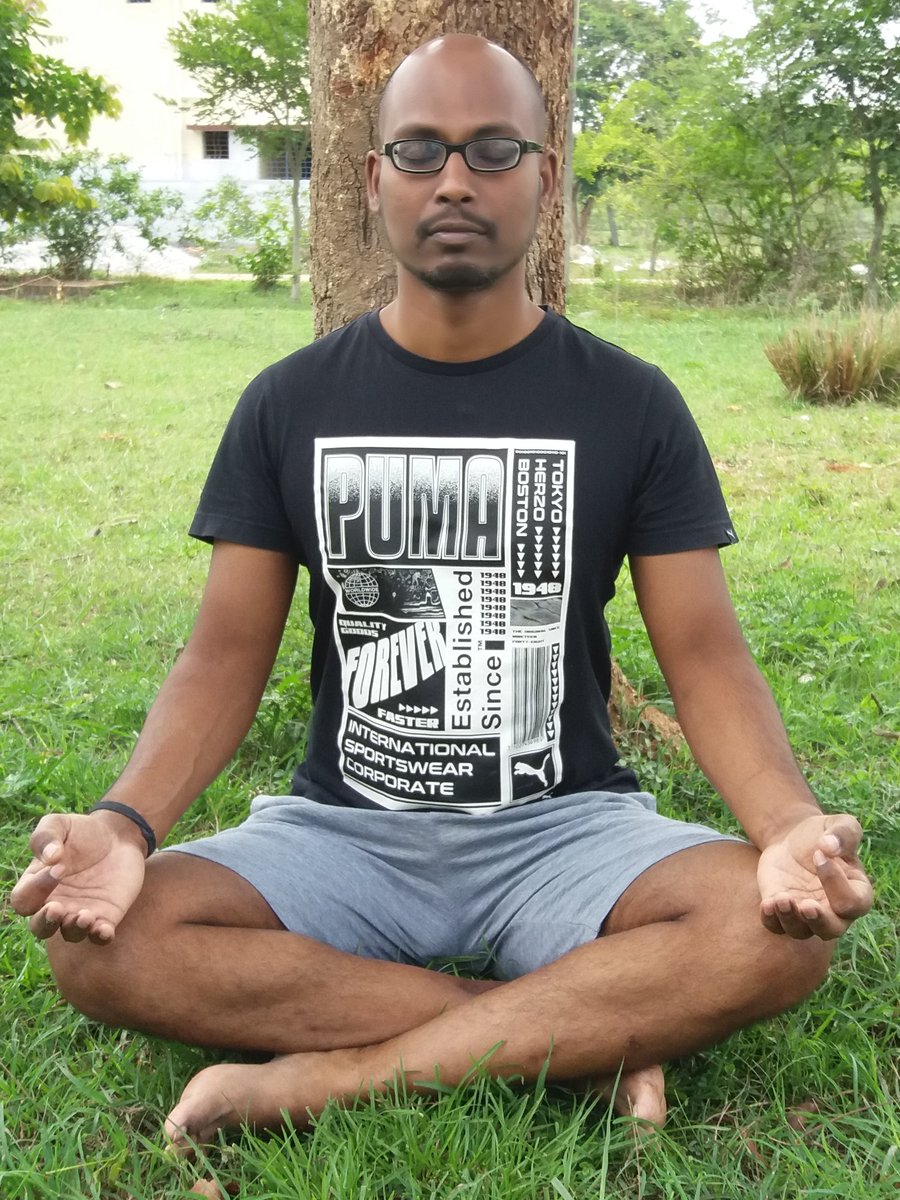 YVKSWAMY's tweet photo. Quality of Thoughts depends upon Quantity of Time Spend on Ourselves! https://t.co/UnAhr3bMrl