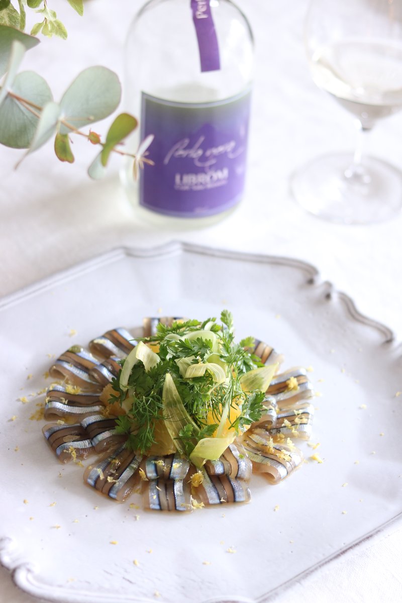 ピオーネを副原料に使用したクラフトサケ「ペルラネーラ」とのペアリングをご紹介して頂きました☆