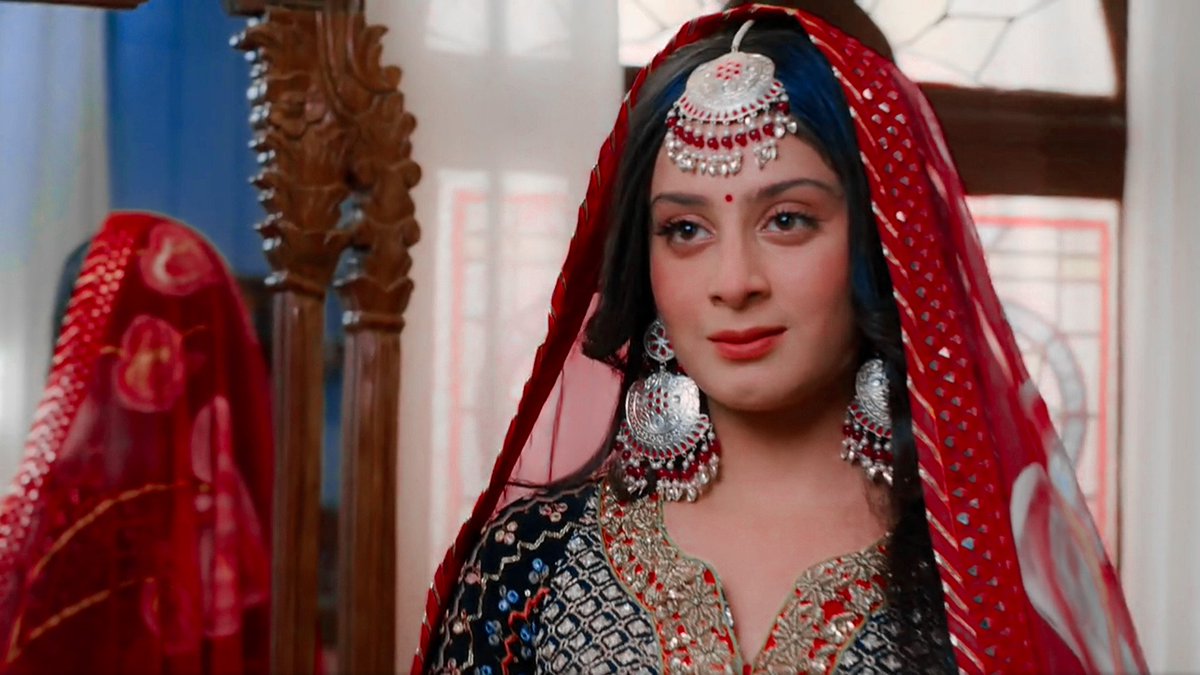 MS. ISHA GRACEFUL MALVIYA✨

The way #IshaMalviya has pulled off Jassu's character is tremendous❤️‍🔥

HAYEEE, she's looking soo Sundar #JasmineSandhu 🫶🏻🥹♥️ !

#Udaariyaan <a href="/ColorsTV/">Colors TV</a>