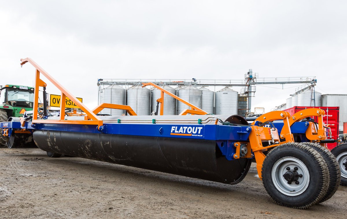 OzAG_Machinery's tweet photo. Stock is in its final days, so Don't Miss Out! 
Limited numbers left, no more Flatout's coming until 2023.
#werefarmerstoo #ozvalue #flatout #landrollers #StockIsLimited https://t.co/s7sDer1Lfu
