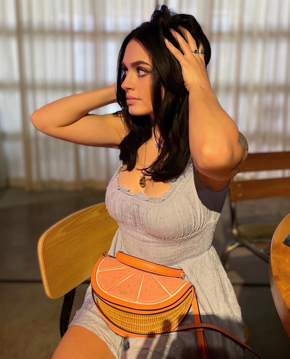 Wild_Taylor24's tweet photo. I loved my birthday outfit. If you saw these on insta, simply enjoy them again. https://t.co/amN9DDbu3D