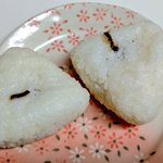 昆布のおにぎりを作ると…どうしても1本だけ導火線が出てしまうw