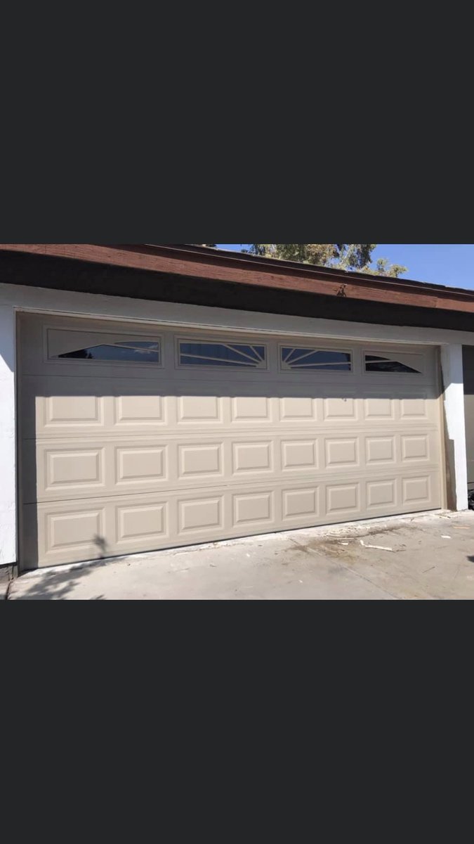 Garagedorcenter's tweet photo. Free free estimate https://t.co/CyCcSrGcty