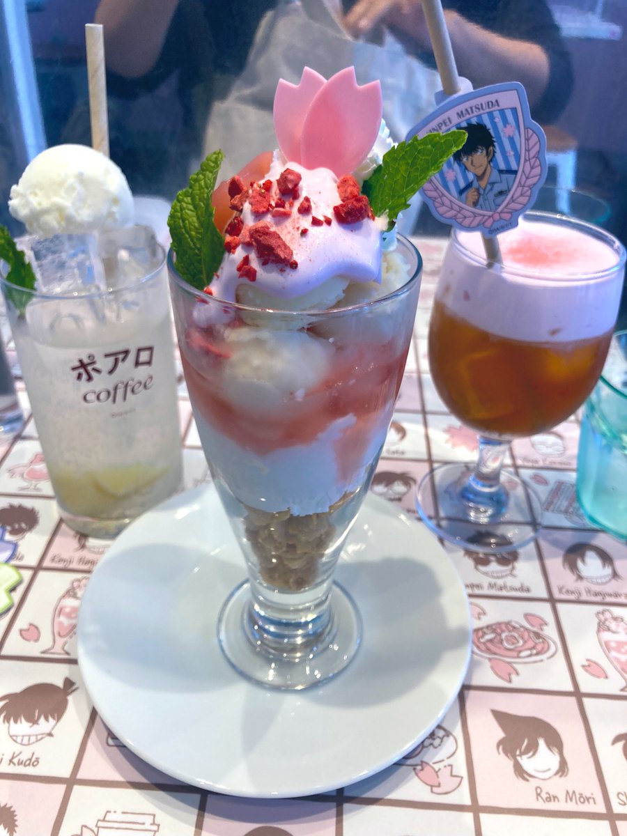 natsumiyaaaaa's tweet photo. 母と日常カフェだけ行くつもりがコナンカフェもハシゴしてしまった🥺❣️ https://t.co/3al9rWsXwK