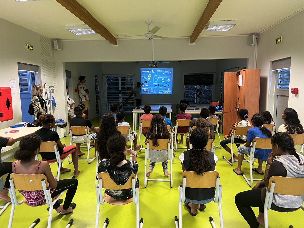 Le #ProjetPédagogique prend forme ! Plusieurs classes de la grande terre sont parrainées par des équipages de la course ! Aujourd’hui c’est l’équipage de Poulpito qui nous parle de son aventure ⛵️ 
#GroupamaRace #NewCedonia #NouvelleCalédonie