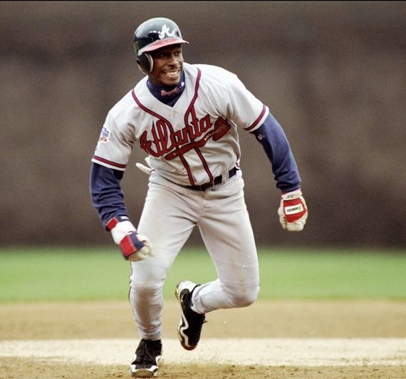 Happy Birthday to former outfielder Kenny Lofton! 