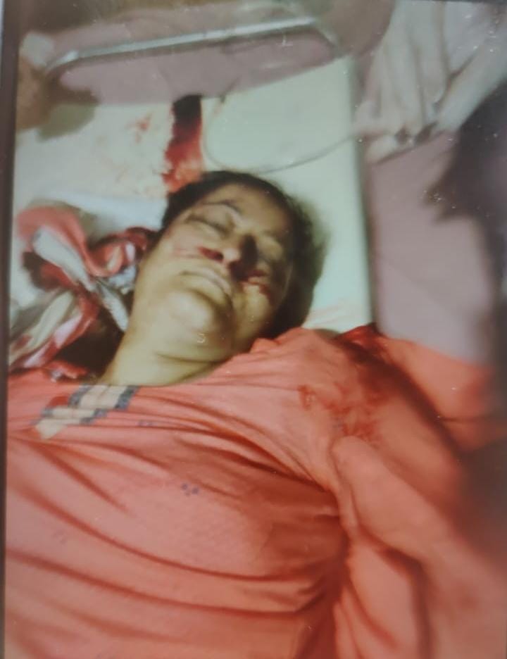 zeenatfazil's tweet photo. #Terrorists out to destroy #Kashmir again. What was a #crime of teacher #RajniBala.She was traveling everyday interiors of #Kulgam, only to #impartknowledge to her #student https://t.co/6wqBVUAhU9
