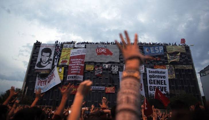 Umudumuz, direncimiz, geleceğimiz #Gezi9Yaşında ✌🏻