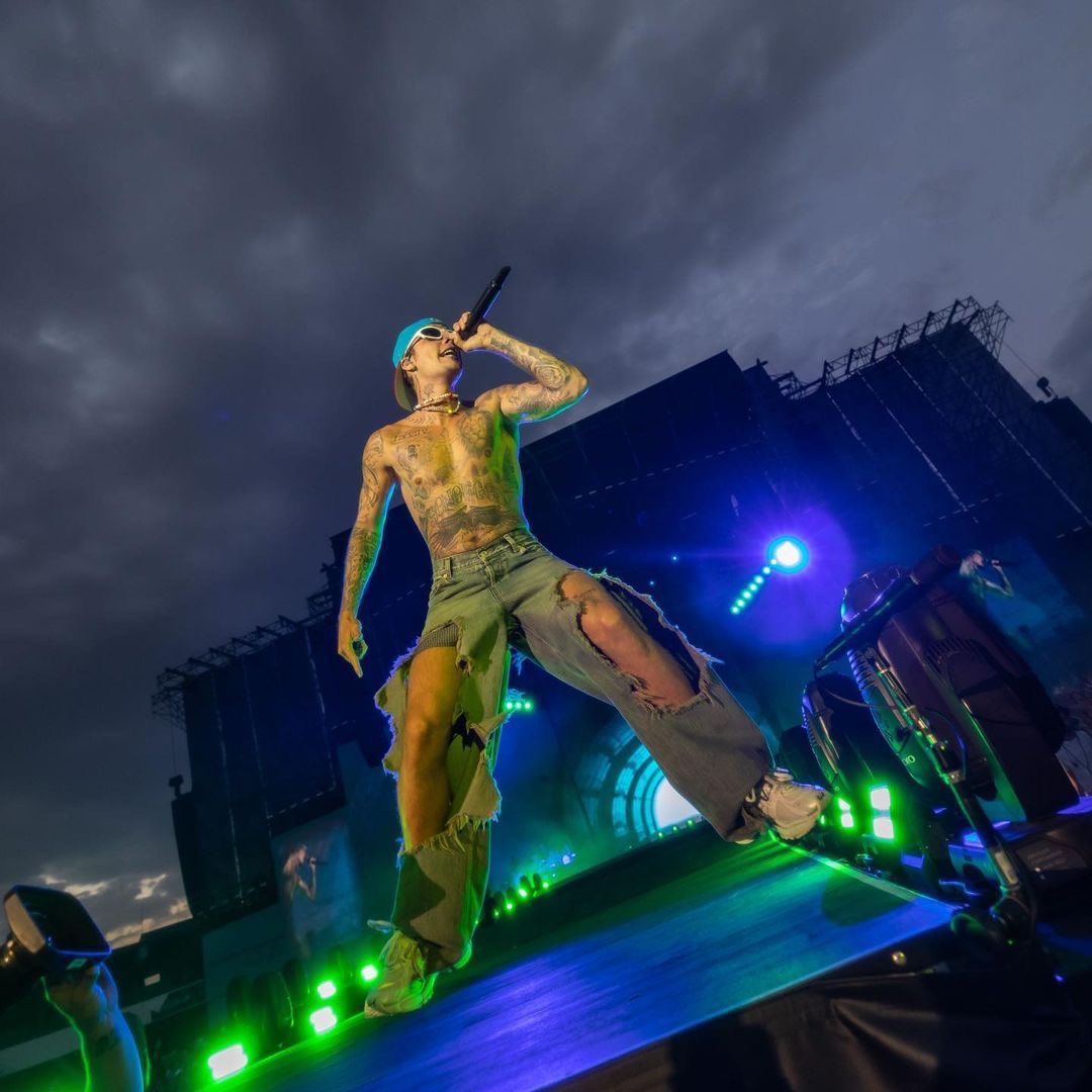 Still can’t move on from the fact that we will be able to see our first love, our childhood crush, our whole youth, months from now! 😭 #JusticeTourPH