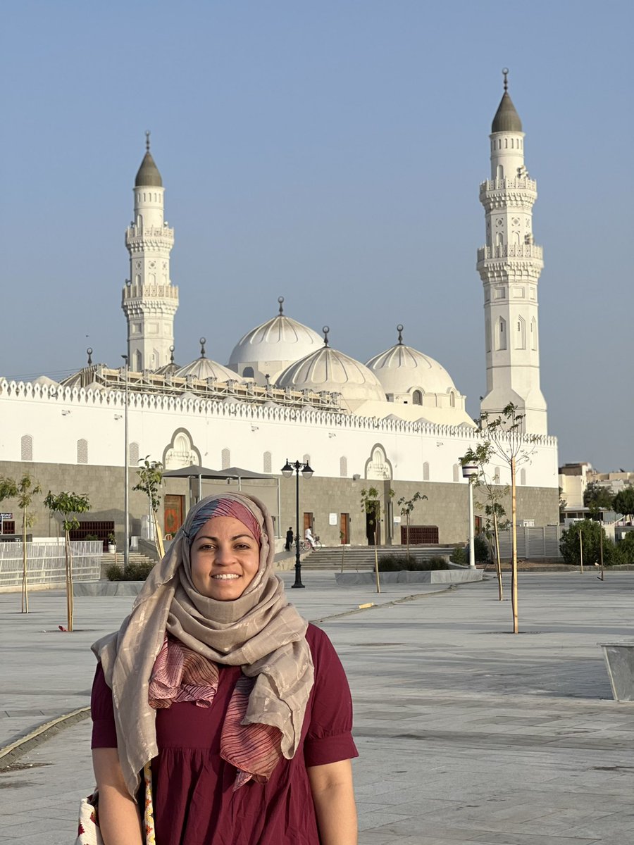 balalaas's tweet photo. بعد عمل استمر لمدة 8 اشهر ، صدرت الموافقه بازالة 6 لوح (بلاط) كتب عليه لفظ الجلاله او تحمل صورة الكعبة 🕋
ايليني المرشدة السياحية في #البرازيل والتي ساهمت مع المبدع @sai7org في فعل ماعجز عنه الكثير .
اليوم @Dojiii تتنقل في ارجاء #السعودية وكانت احد ابرز محطاتها #المدينة_المنورة🕌 https://t.co/6urywZZiYJ
