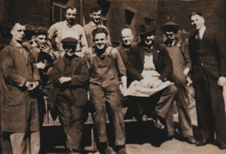 ButterleyTrust's tweet photo. #PatternShop workers at the #ButterleyIronworks c 1947-8. Kindly sent to us by Alan Priest whose Father and Uncle both worked at the #ButterleyIronworks. https://t.co/lZR1A7MNhb