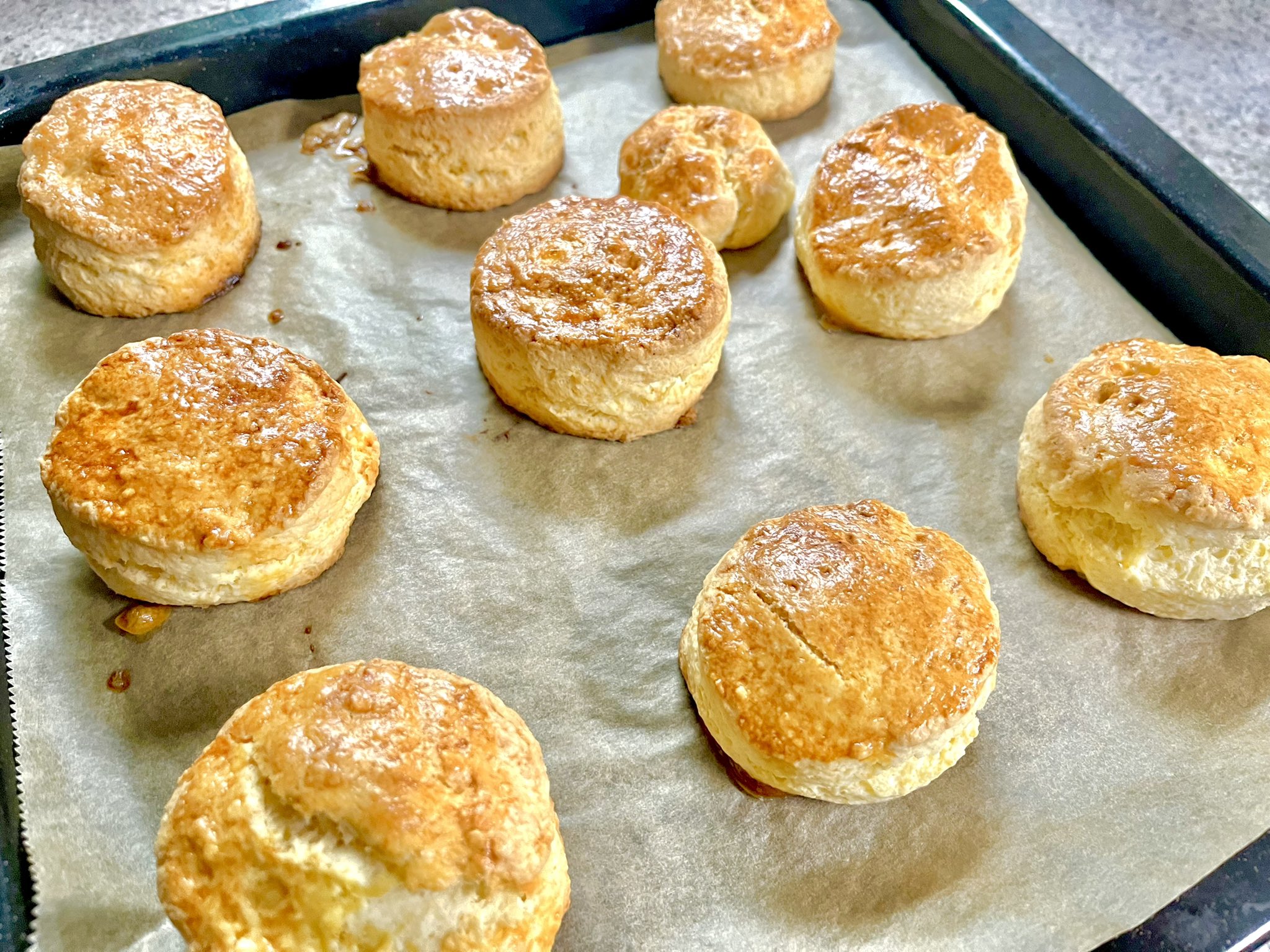 تويتر Mmoe على تويتر 実家帰省中 スコーン焼きました いちごジャム とマスカルポーネつけて食べましたうまい みんな食べてくれえ スコーン お菓子作り お菓子作り好きな人と繋がりたい T Co Qnmeasuygh تويتر Mmoe على تويتر 実家帰省中 スコーン焼きました いちごジャム とマスカルポーネつけて食べましたうまい みんな食べてくれえ スコーン お菓子作り お菓子作り好きな人と繋がりたい T Co Qnmeasuygh