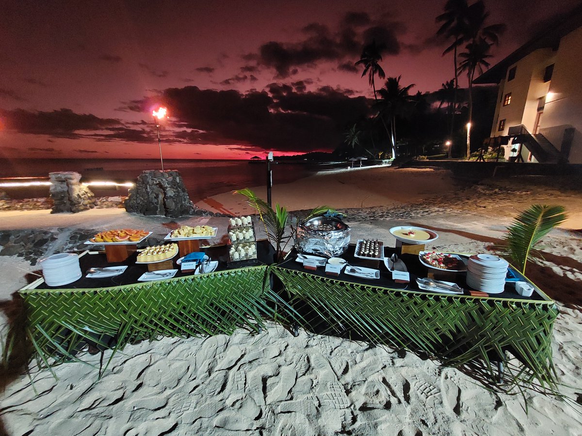 Warwick Fiji tweet media