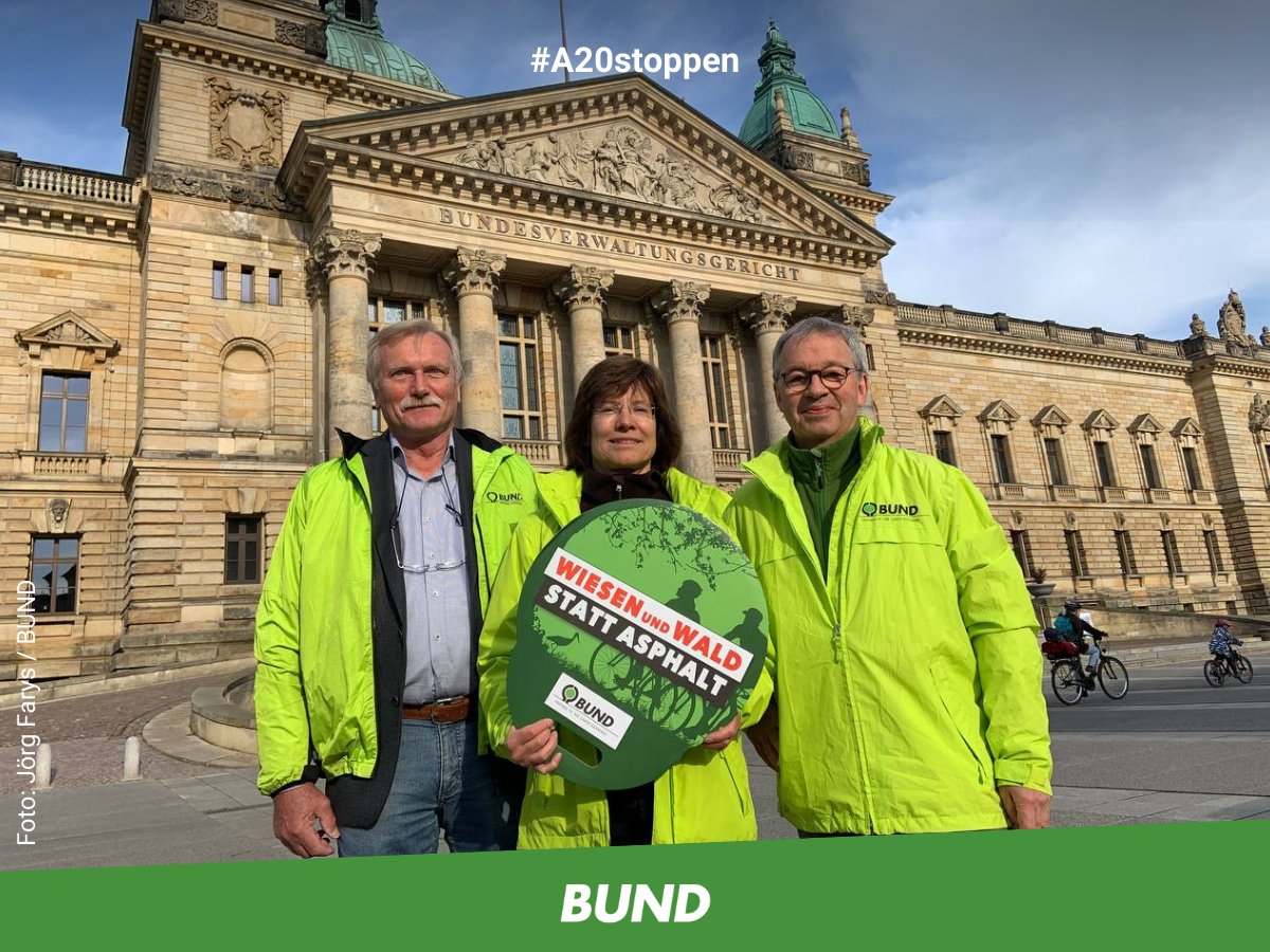 bund_net's tweet photo. Mitten in der #Klimakrise für Milliarden neue Autobahnen bauen? Nicht mit uns: Das Bundesverwaltungsgericht #Leipzig verhandelt heute unsere Klage gegen die #A20! #A20stoppen #MobilitätswendeJetzt https://t.co/3jOQEbcpSv