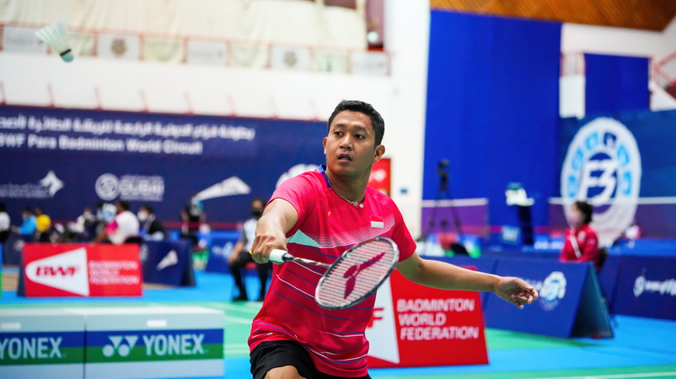 *Bermain 8 laga dlm 2 hari 1/4 dan semifinal. 
*Lolos ke 3 final.
*Menang di semua final. Juara MS SL4, MD SL3-SL4 (dgn Dwiyoko), dan XD SL3-SU5 (dgn Khalimatus Sa'diyah).

Fredy Setiawan, peraih perunggu Paralympic Tokyo 2020, adl MVP 🇮🇩 di Dubai Para Badminton 2022..👏

📸: BWF