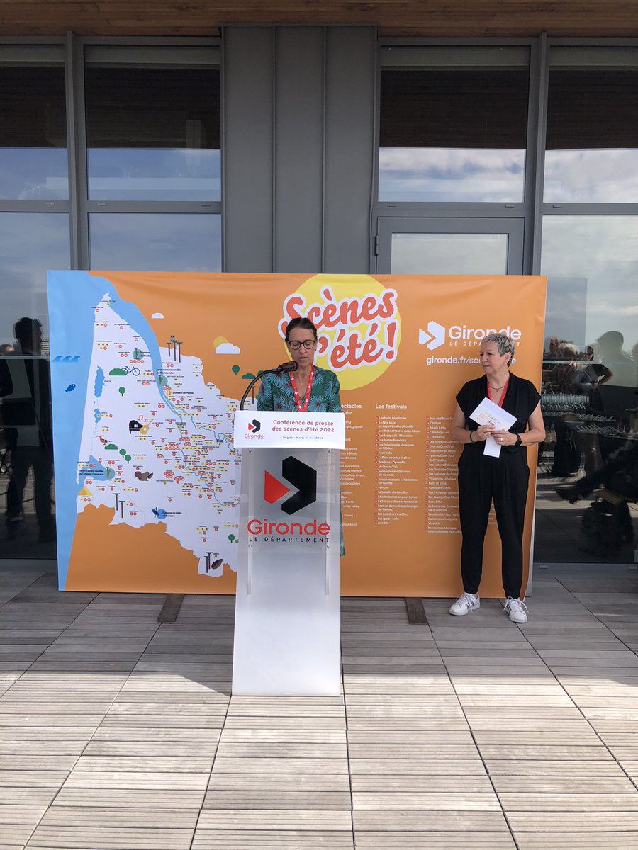 gironde's tweet photo. Les #ScenesDete, ce sont 20 ans de soutien et d’accompagnement de l’offre culturelle girondine. Elles génèrent chaque année 325 emplois et 2110 cachets d’intervenants. 

#gironde #departementgironde #culture https://t.co/Vgwlipn4KE