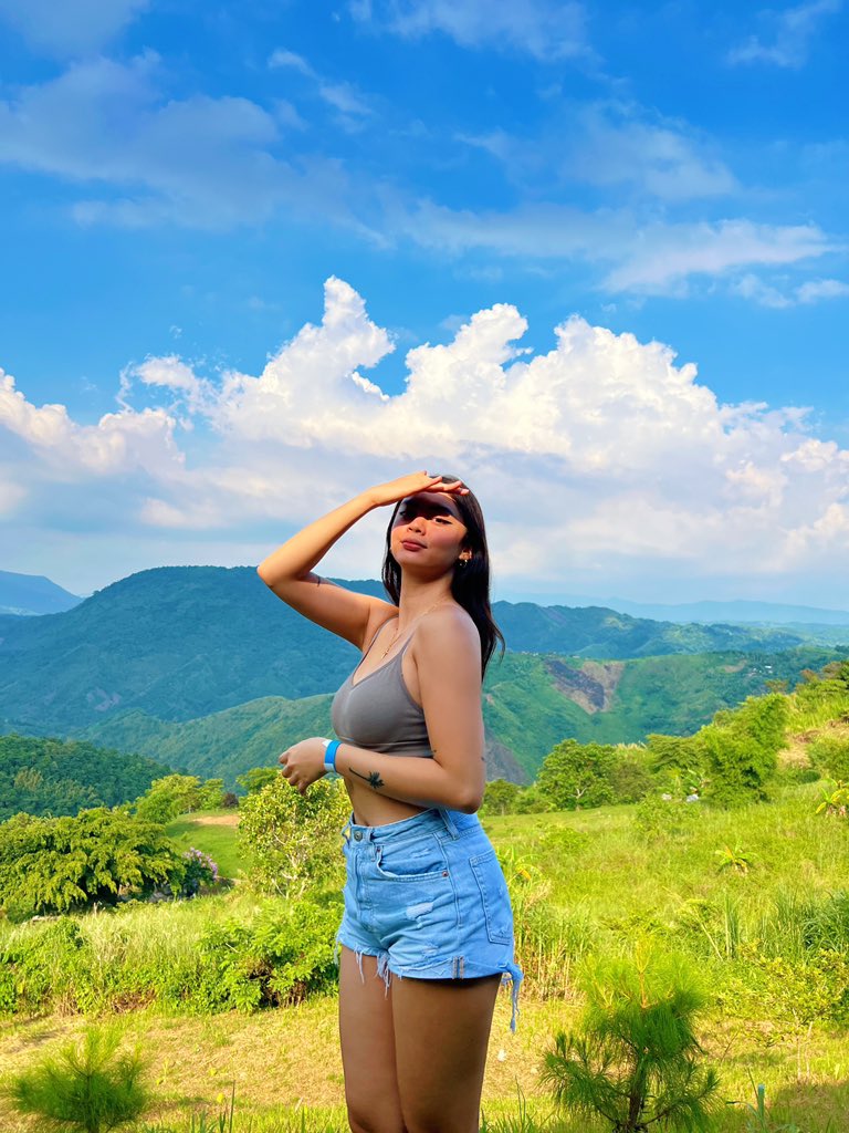 camilltrinidad's tweet photo. 🍃🌿🏕🏔😌 https://t.co/TOfjeKpYsp