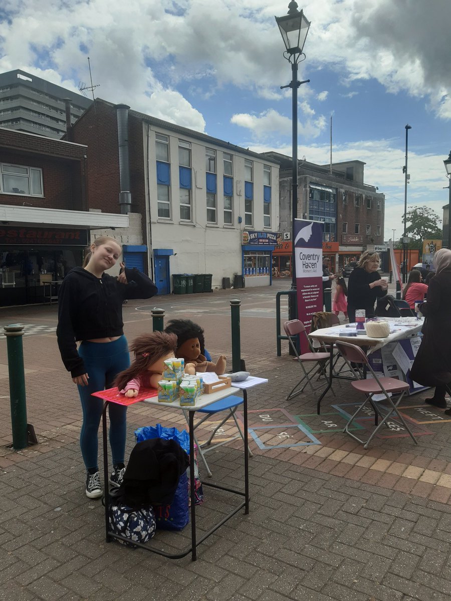 jcstaff_'s tweet photo. Amazing day yesterday at the Hillfields Community day! Well done @fred_kratt for smooth running and a fab turn out.
#ourHillfields
#saferchildhoods
@WestMidsVRU
@CoventryCityWMP
@CarolinePHCOV https://t.co/enAEqJZYbM