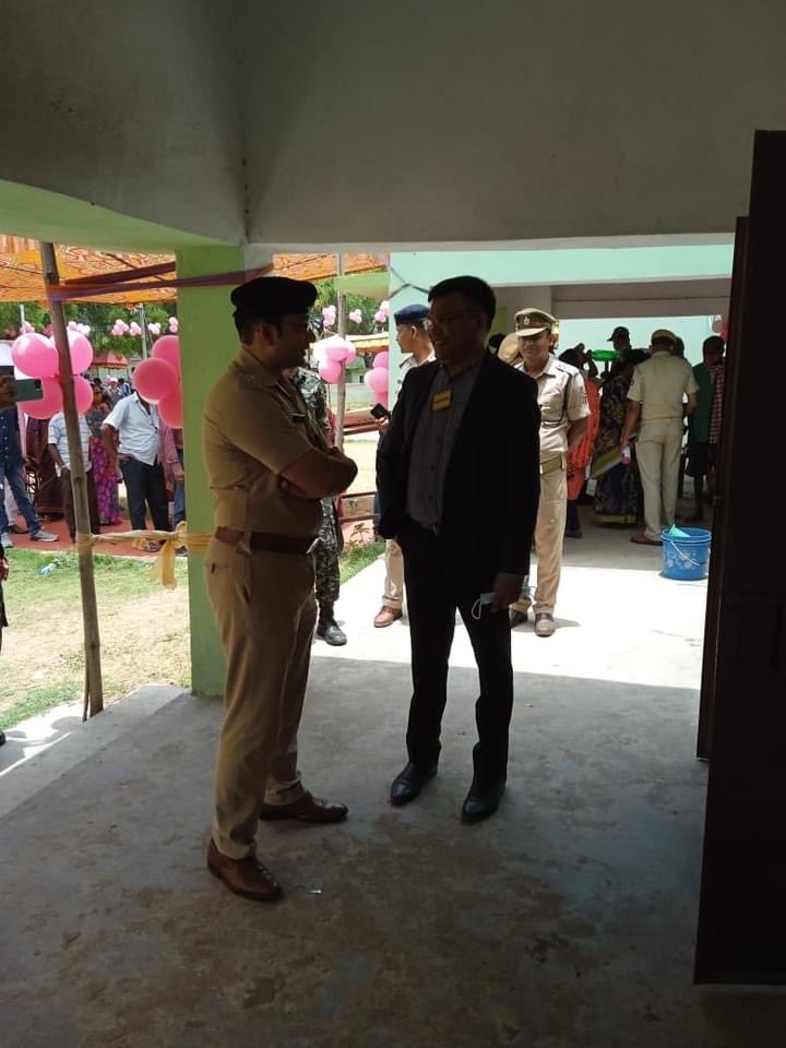 irsashok's tweet photo. #ByElection #FestivalOfDemocracy on #BrajarajnagarConstituency Visited the #Critical #Sensitive #Model #AllWomen #PollingCentres #OPMGovtGirlsHighScholl #OPMGovtPrimarySchool #Kalinagar #JharsugudaDistrict #Odisha @OdishaCeo @dm_jharsuguda @SPJharsuguda https://t.co/f8oFdTtKOF