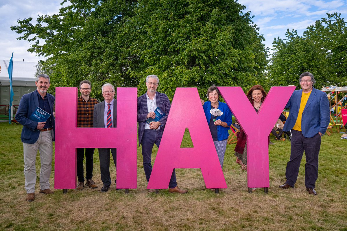 University of Wales Trinity Saint David tweet media