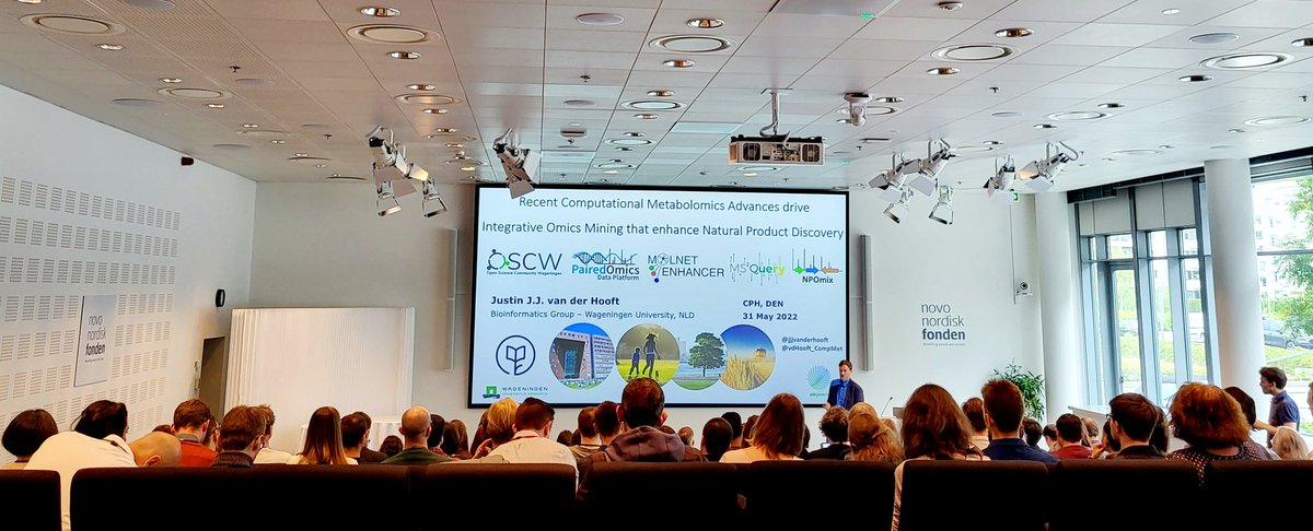 ange_cibrian's tweet photo. @jjjvanderhooft on finding novel bioactive #naturalproducts from biodiversity🌿🦠 coupling genomics 🧬 and metabolomics @novonordiskfond #paired #omics #data #BGCS/MS-MS with  #NPClassScore #iOMEGA #Shareyoursmile #andyourSPECTRA #openScience https://t.co/guVCCjswFW