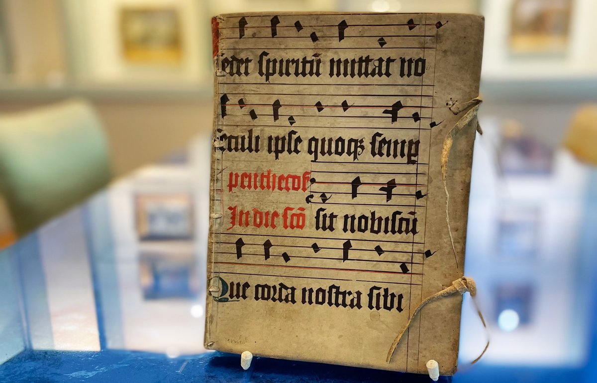 Tycho Brahe betragtes i dag som grundlæggeren af den moderne observerende astronomi. Vi sætter hans uopdrivelige værk 'Icones instrumentorum' fra 1596 på auktion til en vurdering på 300.000-500.000 kr.
Læs mere her: fal.cn/3p2vm
#bruunrasmussen #auktion #bøger