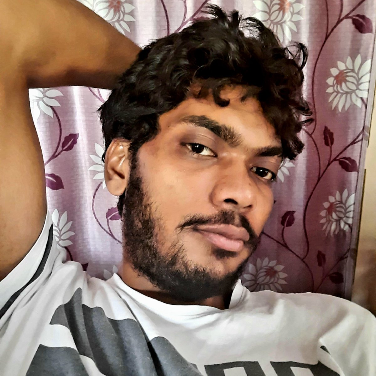 aman_bachchan's tweet photo. #NewProfilePic https://t.co/kK5DB6cg29