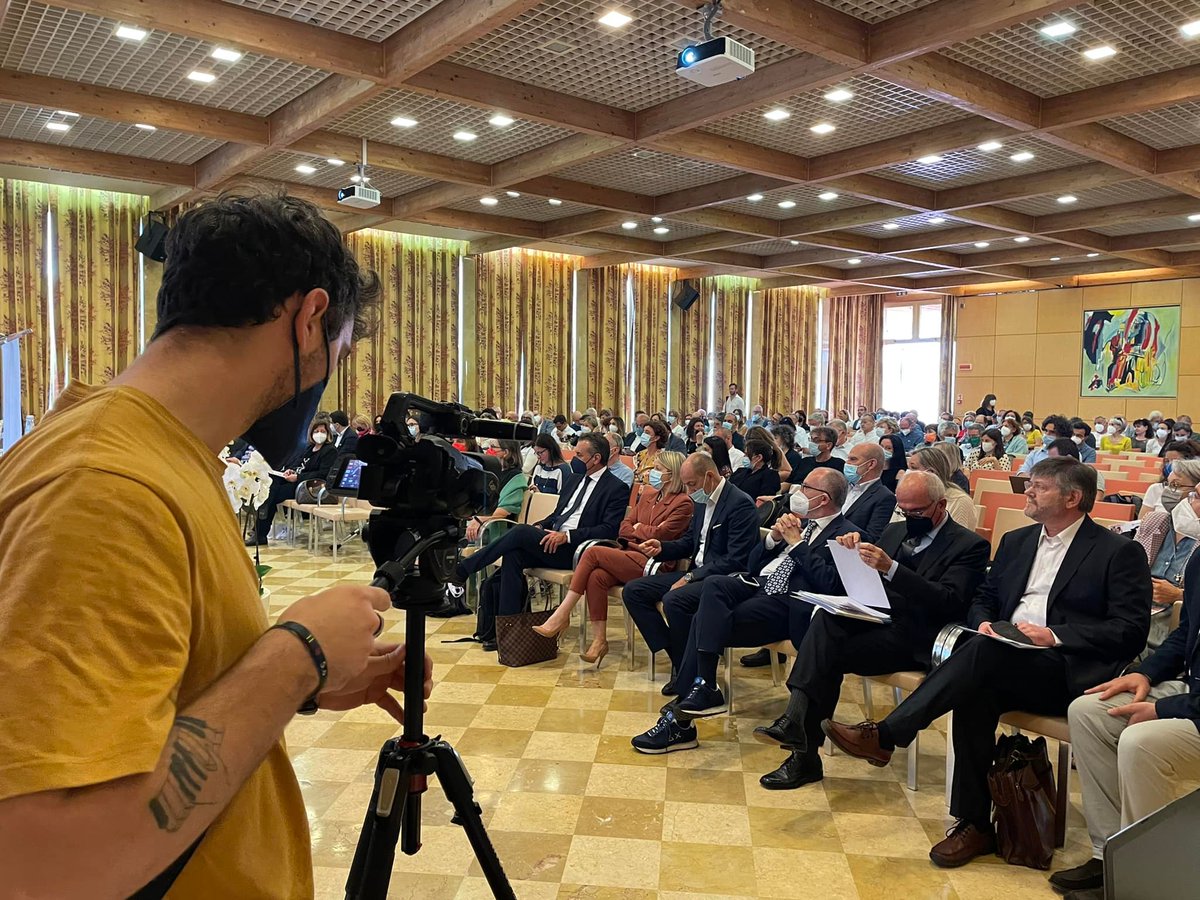 Il 26 maggio si è svolta a Padova l’assemblea regionale di Confcooperative Federsolidarietà Veneto, la maggiore associazione di rappresentanza delle cooperative sociali in Veneto. All’evento hanno partecipato circa 300 delegati, in rappresentanza delle ben 455 Cooperative Sociali