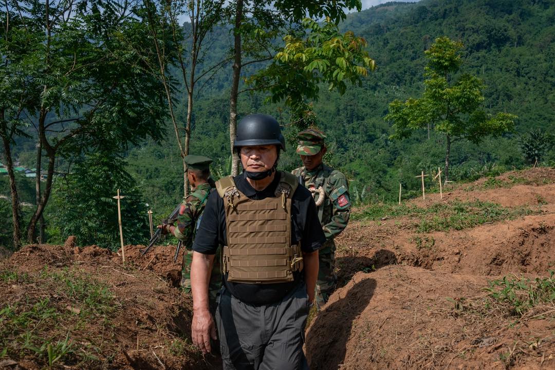 Myanmar_Now_Eng's tweet photo. Myanmar civilian president pays frontline visit to resistance army
Duwa Lashi La, the acting president of Myanmar’s National Unity Government, visited a frontline area of a People’s Defence Force chapter early last week.
Read more: https://t.co/MtqN8SreBK https://t.co/vPuXctfP8x