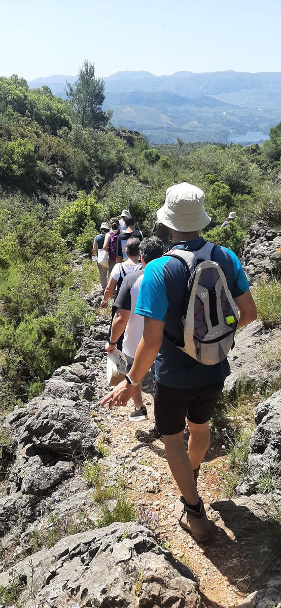 20Mils's tweet photo. Ja estem arribant al final del programa Entre Comarques 😍, el passat dissabte vam gaudir de la ruta de Beniarrés: Art Neolític - Cocentaina: Refugi Antiaeri i Palau Comtal.

✅Fes una ullada a la programació i inscriu-te a les pròximes rutes. 👉https://t.co/0TiRNsUM2b https://t.co/PtLqgzX8lO