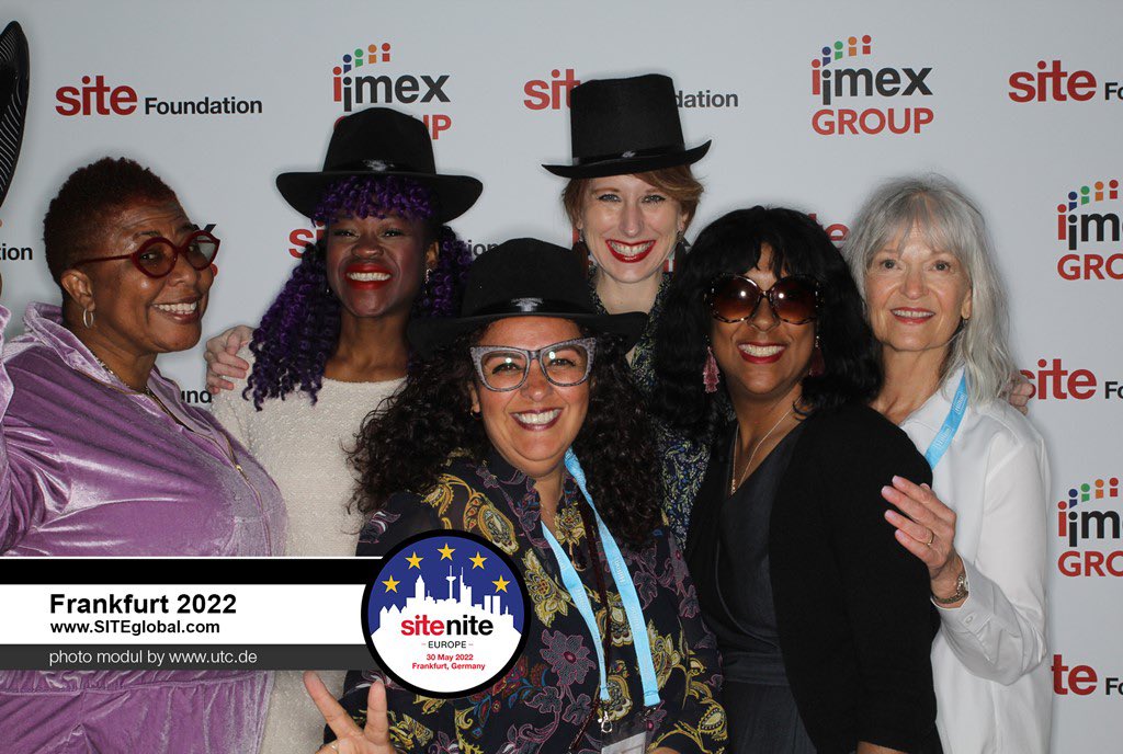 DahliaElGazzar's tweet photo. So happy to be reunited again with all the amazing #eventprofs!

I'm also excited to meet and hug those that I only met online in the last 2 years.

Cheers #IMEX22 for creating yet another epic #imexexperience!
 https://t.co/IeIEuevypt https://t.co/pu03dvyfoj