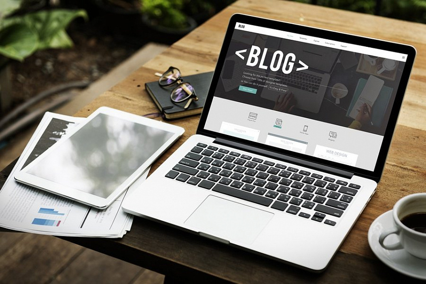 PROjectSEO1's tweet photo. Блог та SEO: краще вести блог на основному сайті чи окремому домені? Відповідь із погляду SEO🧐

Використовуйте поради від спеціалістів компанії PROject SEO😎

https://t.co/EokYDXEnlC

#PROjectSEO, #seo, #seoukraine https://t.co/kivexUHHZx